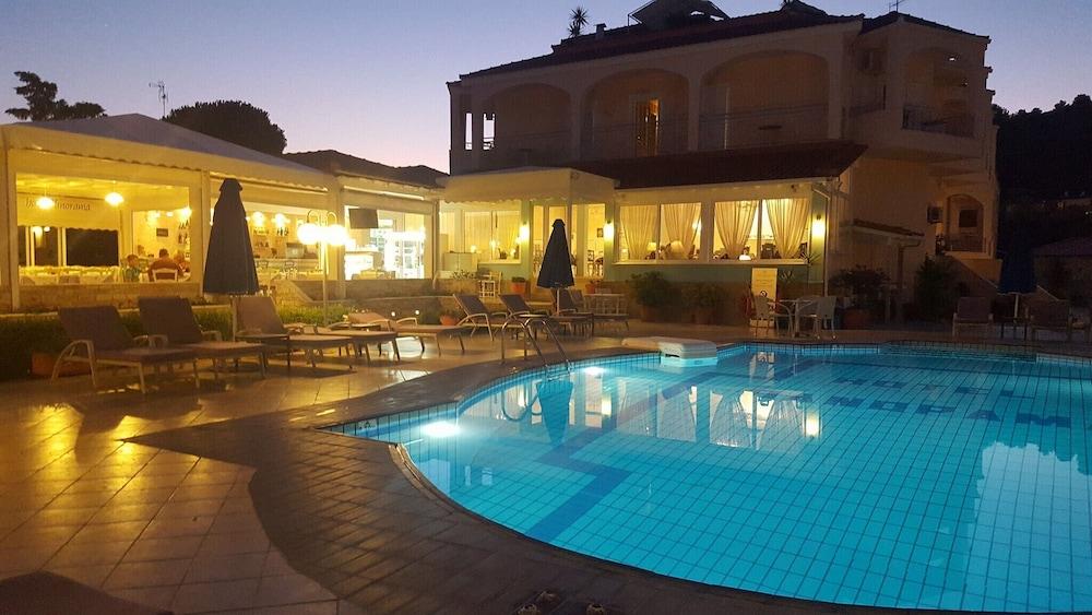 Panorama Hotel Kukunariész Kültér fotó
